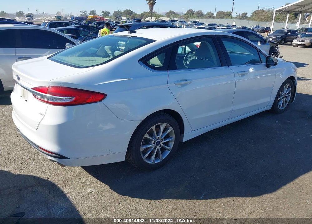 2017 FORD FUSION SE VIN: 3FA6P0H79HR278131