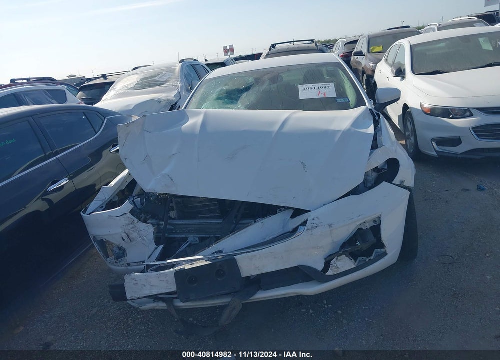 2019 FORD FUSION SE VIN: 3FA6P0HD0KR147876