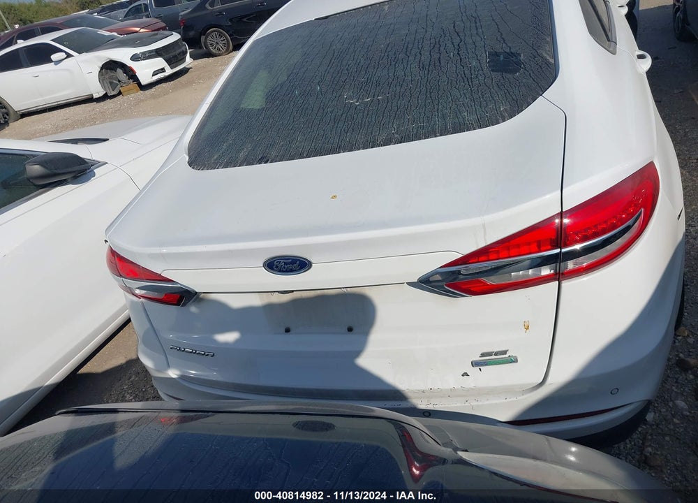 2019 FORD FUSION SE VIN: 3FA6P0HD0KR147876