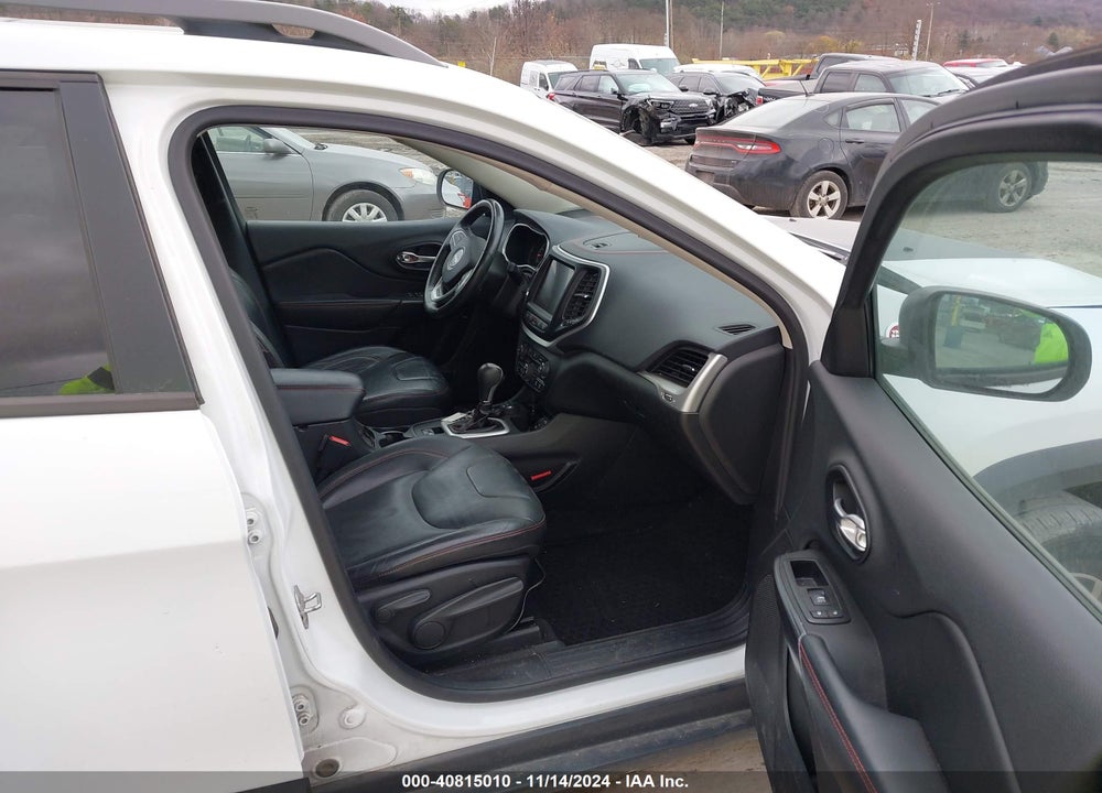 2014 JEEP CHEROKEE TRAILHAWK VIN: 1C4PJMBS6EW199013