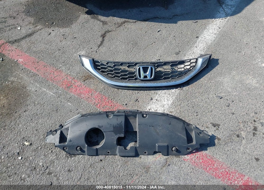 2015 HONDA CIVIC LX VIN: 2HGFB2F52FH546663