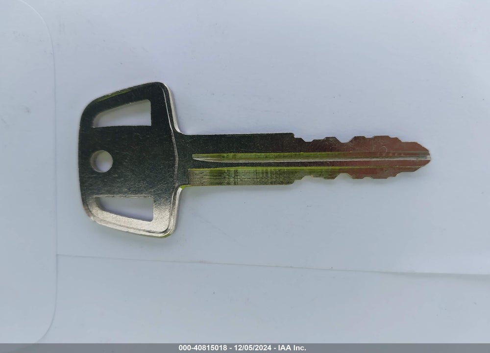 2002 MITSUBISHI LANCER ES VIN: JA3AJ26E62U064571