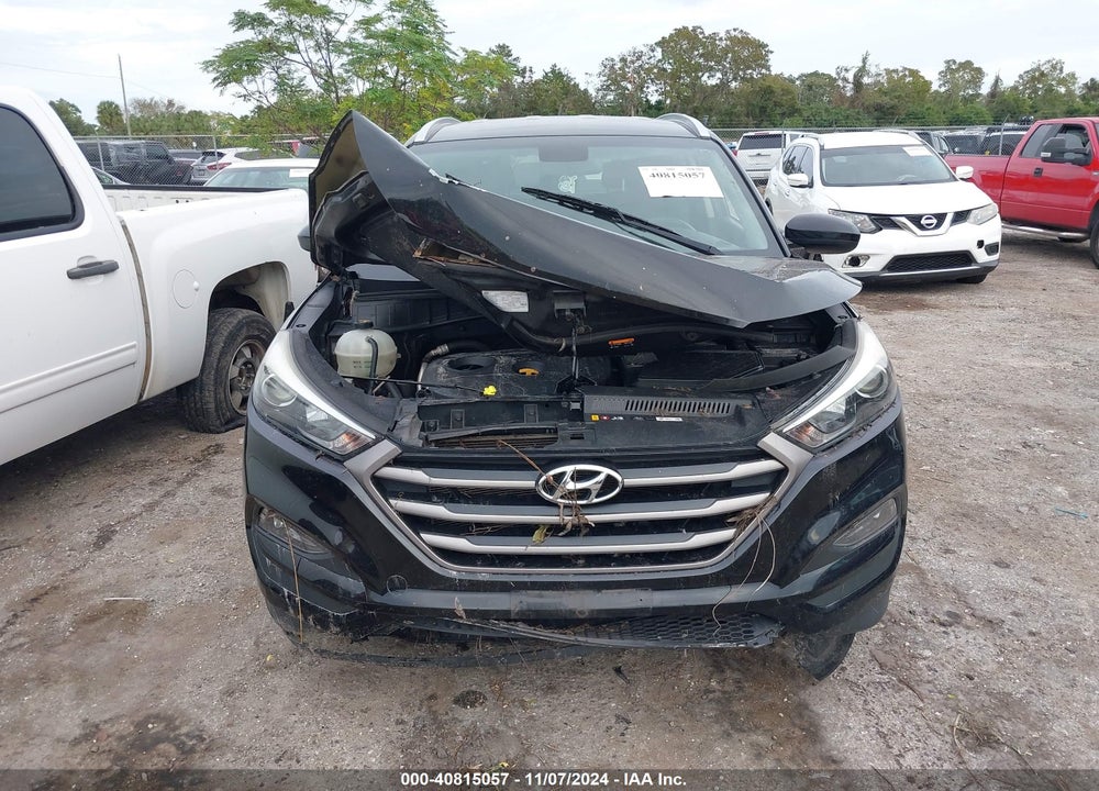 2016 HYUNDAI TUCSON SE VIN: KM8J3CA47GU252874