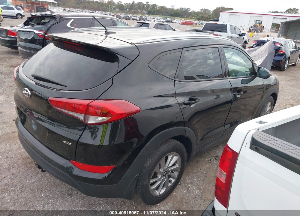 2016 HYUNDAI TUCSON SE VIN: KM8J3CA47GU252874