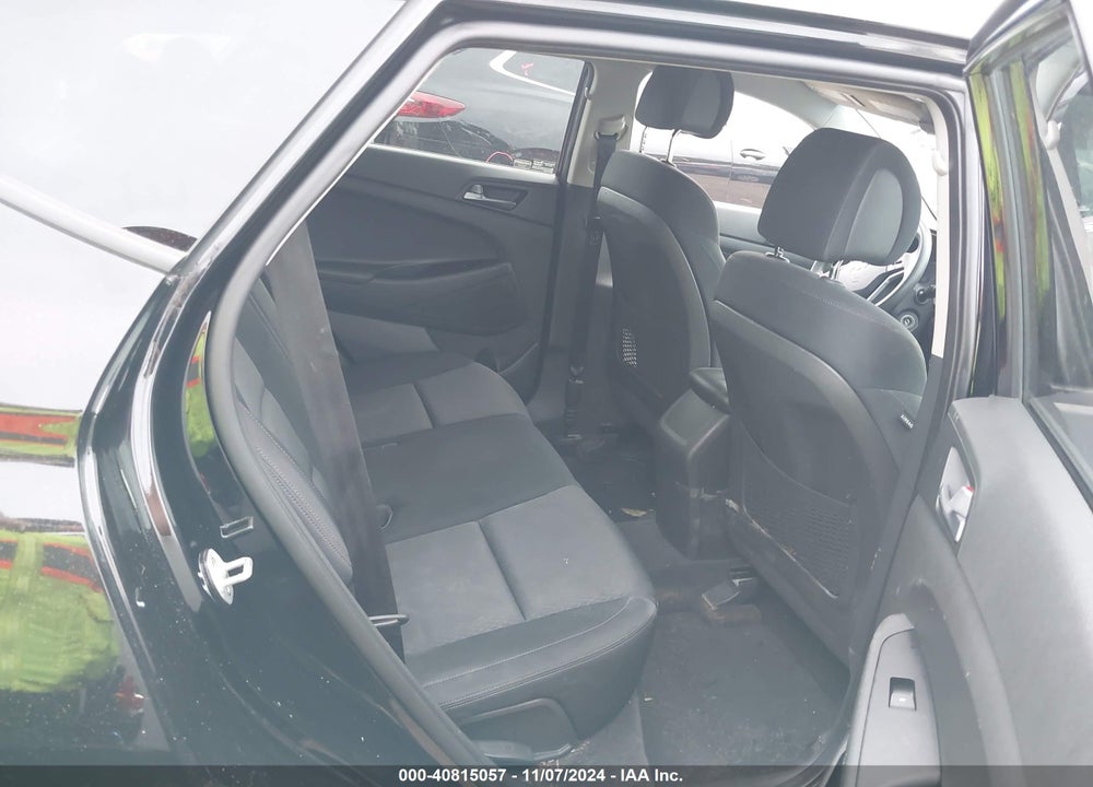2016 HYUNDAI TUCSON SE VIN: KM8J3CA47GU252874