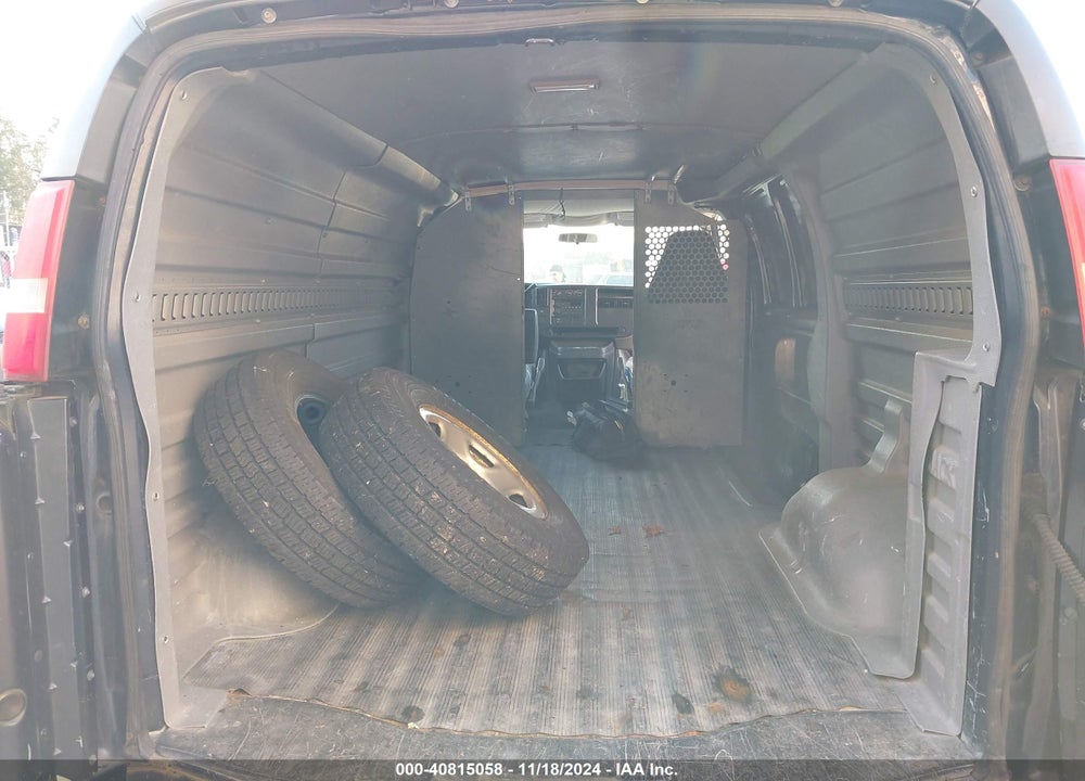 2005 CHEVROLET EXPRESS VIN: 1GCGG25V451154464