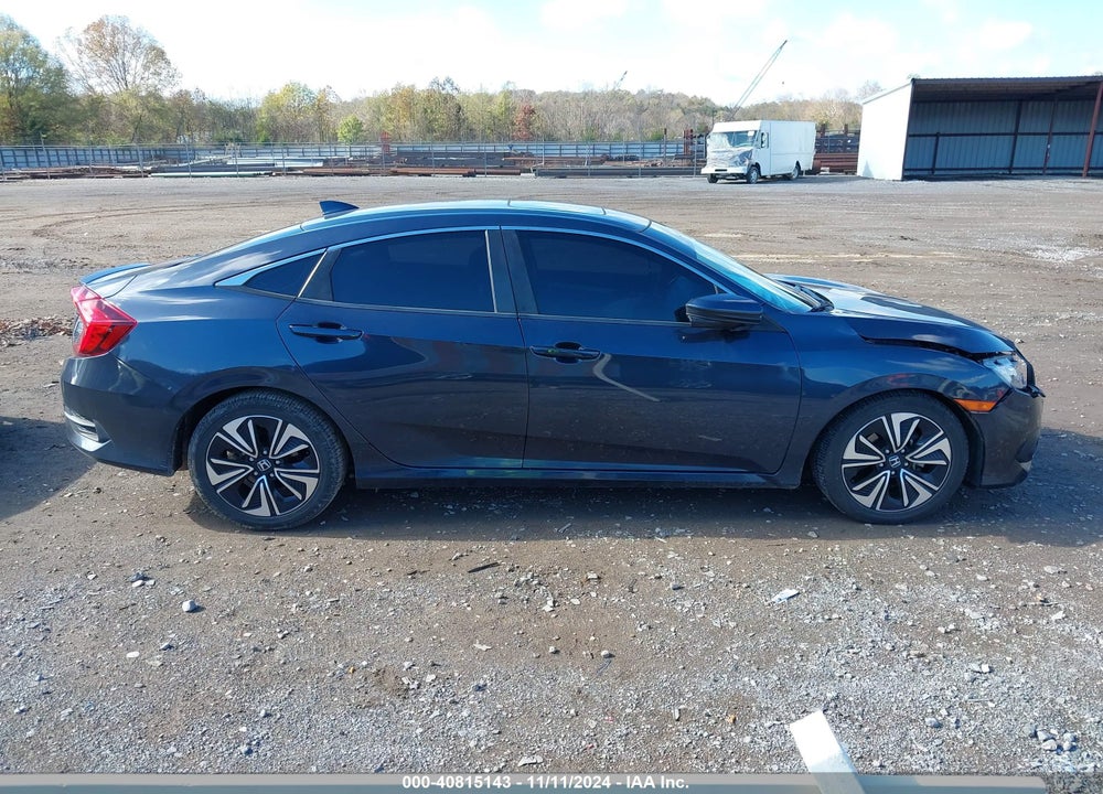 2018 HONDA CIVIC EX-T VIN: JHMFC1F31JX025621