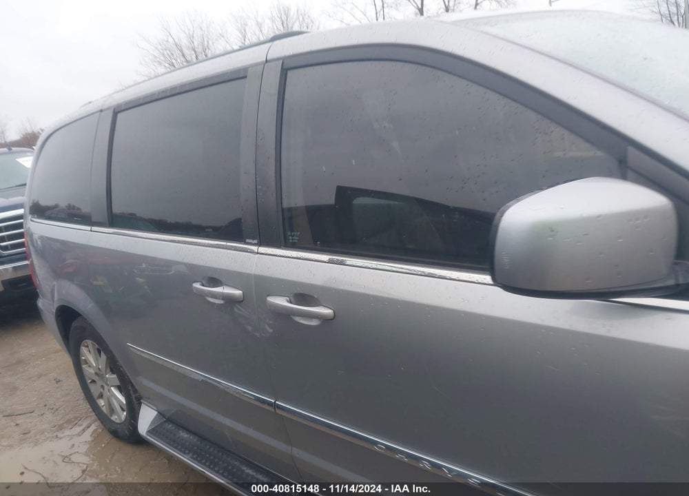 2013 CHRYSLER TOWN & COUNTRY TOURING VIN: 2C4RC1BG9DR821110