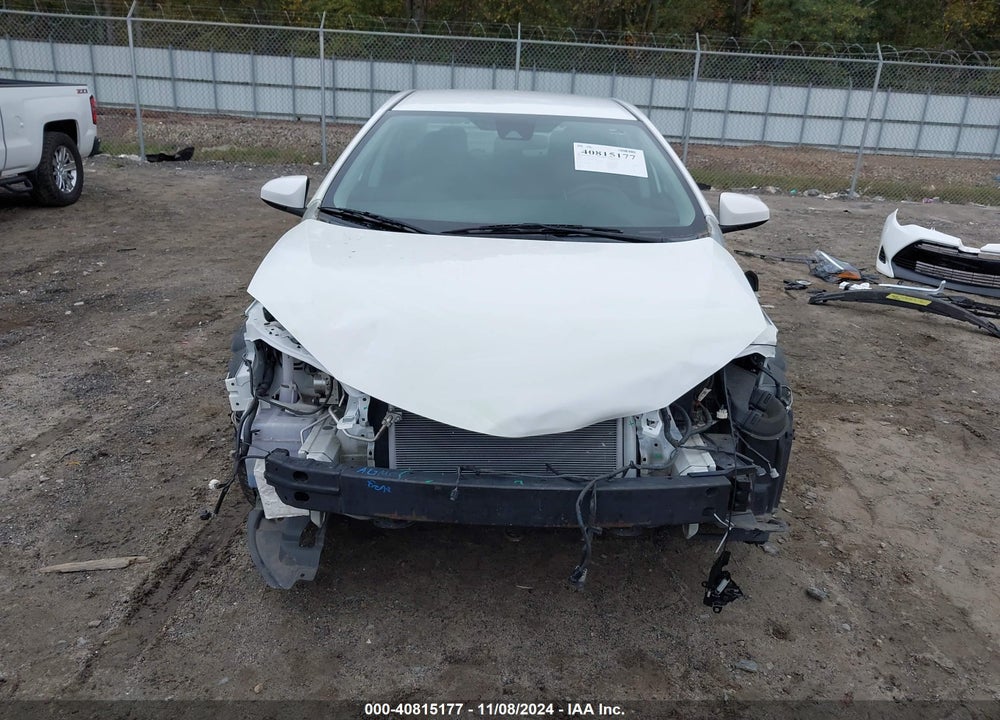 2017 TOYOTA COROLLA LE VIN: 5YFBURHE0HP617823