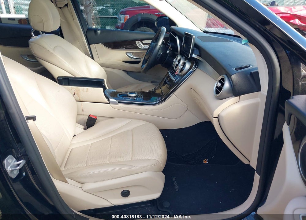 2018 MERCEDES-BENZ GLC 300 4MATIC VIN: WDC0G4KB2JV076027