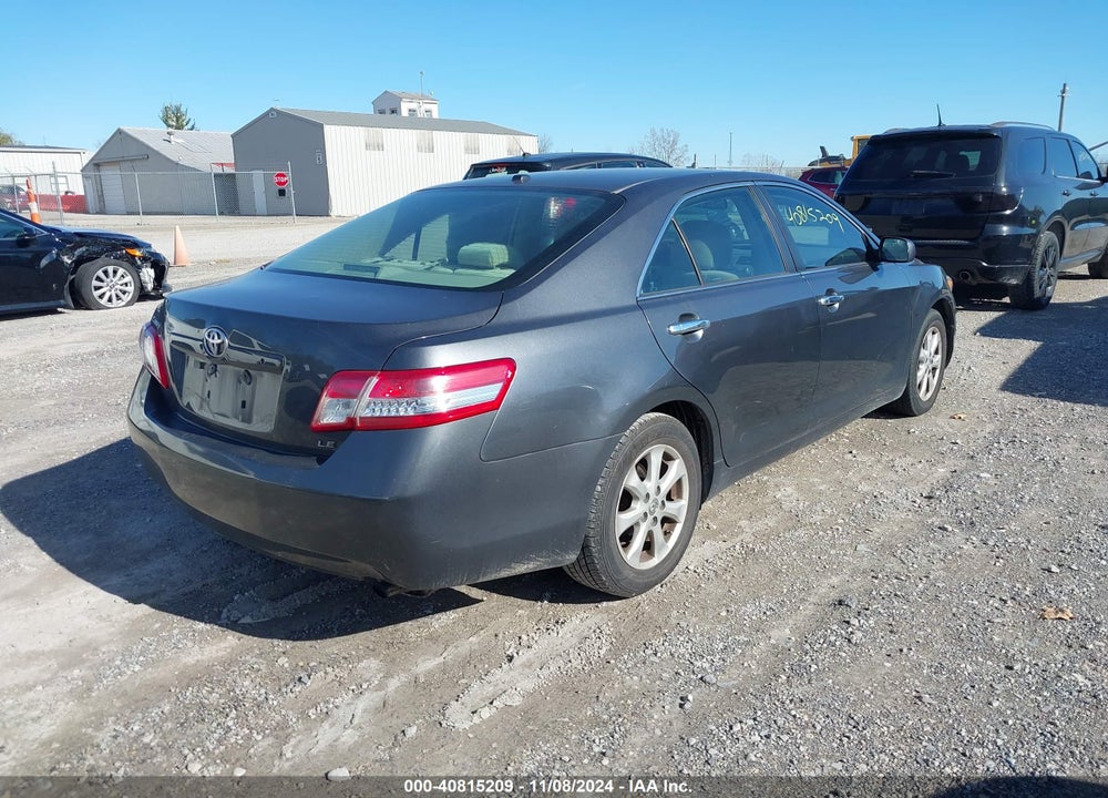 2011 TOYOTA CAMRY LE VIN: 4T1BF3EK2BU147480