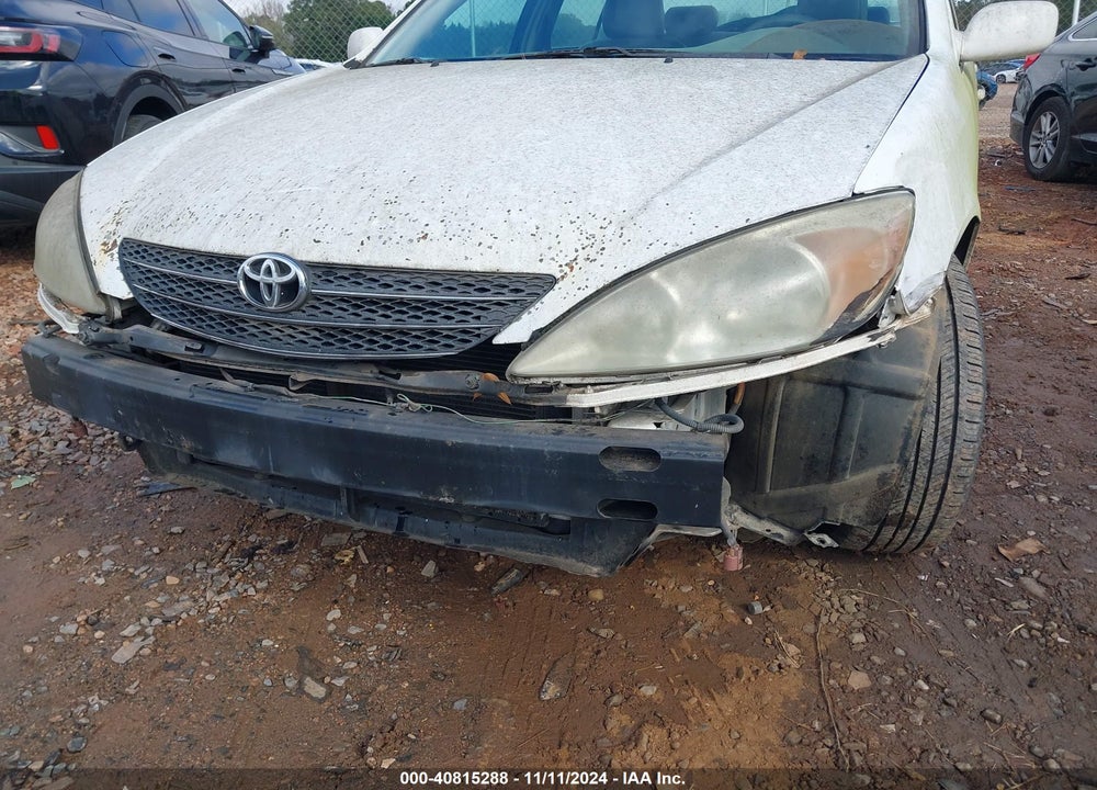 2002 TOYOTA CAMRY XLE VIN: 4T1BE32K62U030279