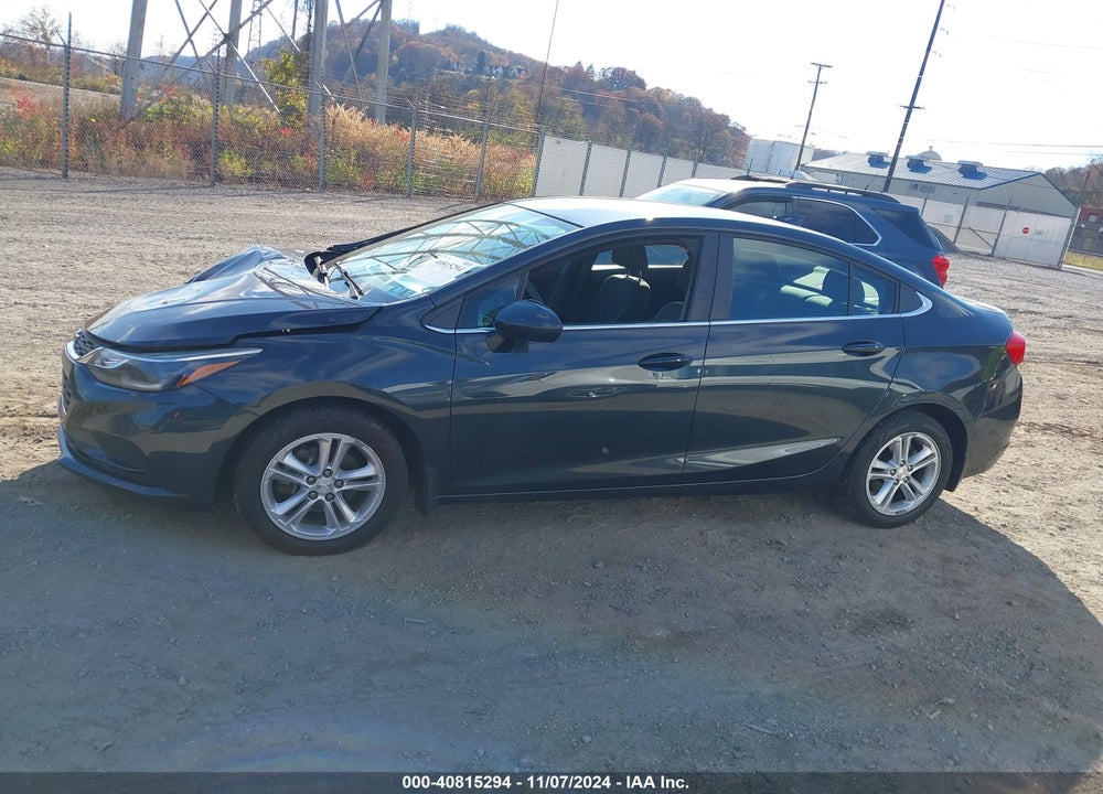 2018 CHEVROLET CRUZE LT AUTO VIN: 1G1BE5SM9J7145255