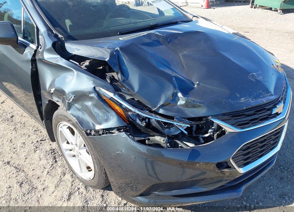 2018 CHEVROLET CRUZE LT AUTO VIN: 1G1BE5SM9J7145255