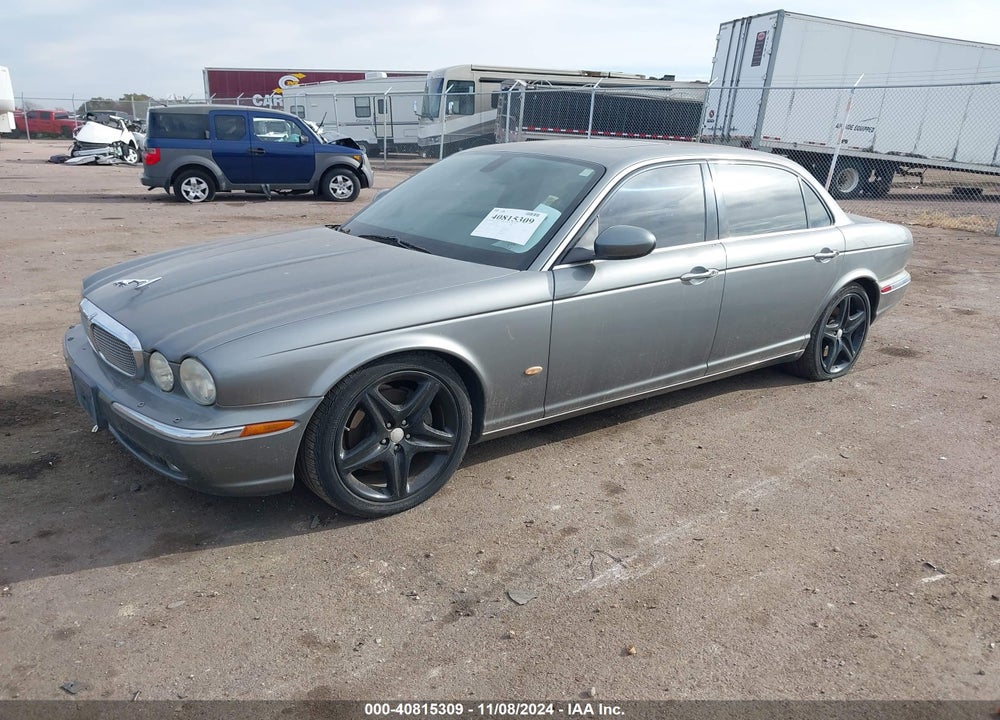2006 JAGUAR XJ XJ8 L VIN: SAJWA79B26SH10135