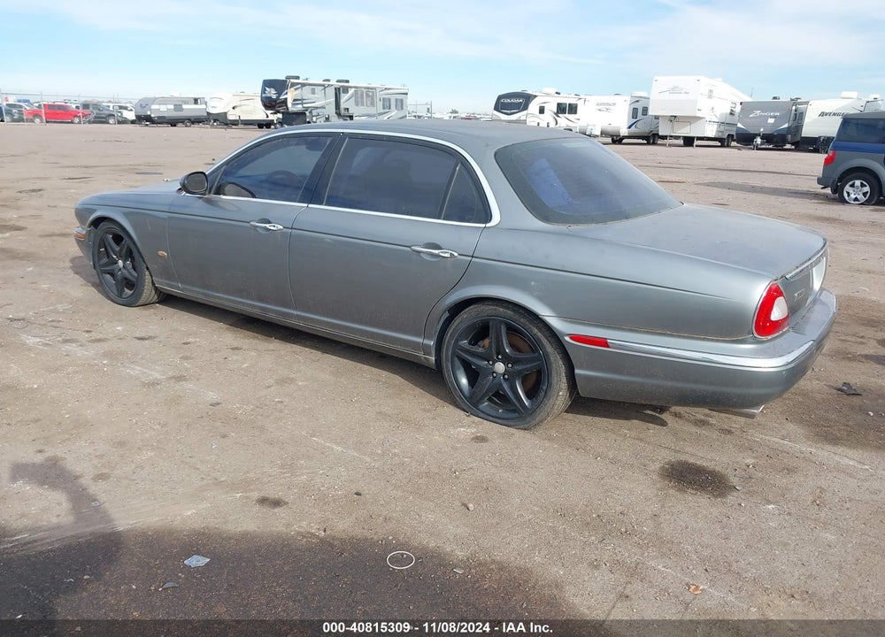 2006 JAGUAR XJ XJ8 L VIN: SAJWA79B26SH10135