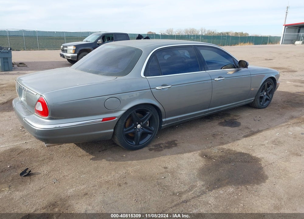 2006 JAGUAR XJ XJ8 L VIN: SAJWA79B26SH10135