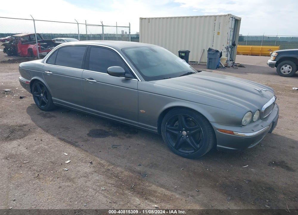 2006 JAGUAR XJ XJ8 L VIN: SAJWA79B26SH10135