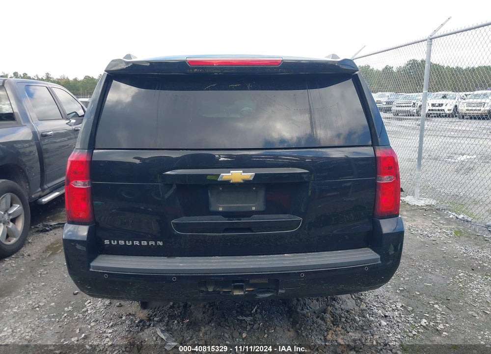 2019 CHEVROLET SUBURBAN LT VIN: 1GNSKHKC2KR404237