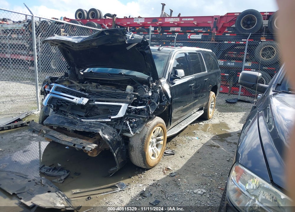 2019 CHEVROLET SUBURBAN LT VIN: 1GNSKHKC2KR404237