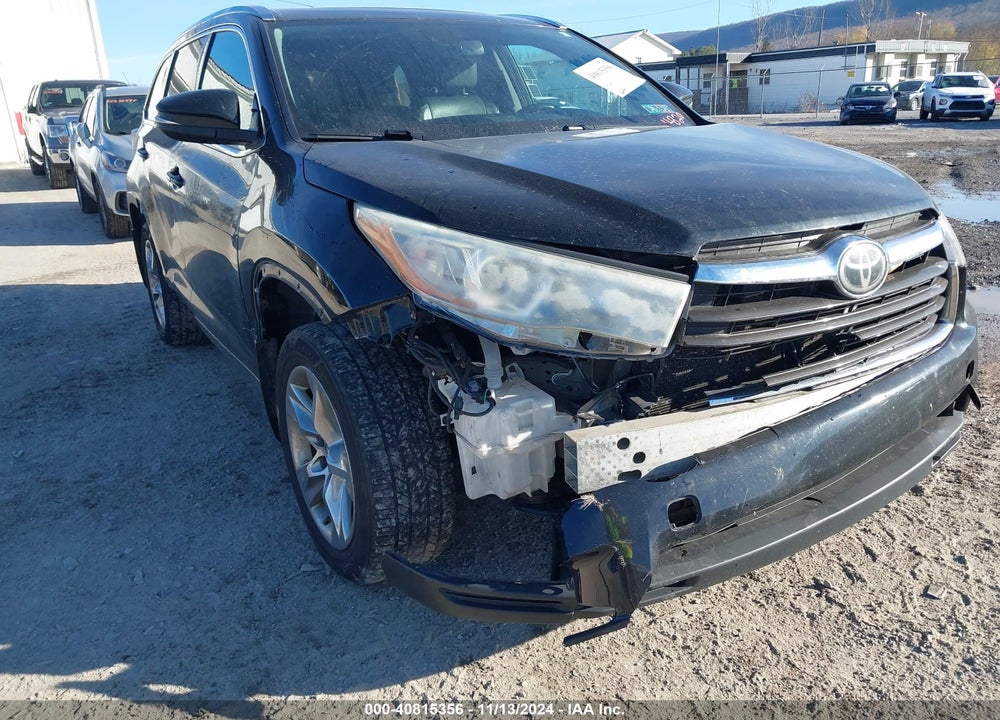 2015 TOYOTA HIGHLANDER LIMITED PLATINUM V6 VIN: 5TDDKRFH5FS124820