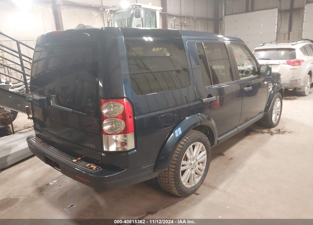 2011 LAND ROVER LR4 VIN: SALAK2D48BA557820
