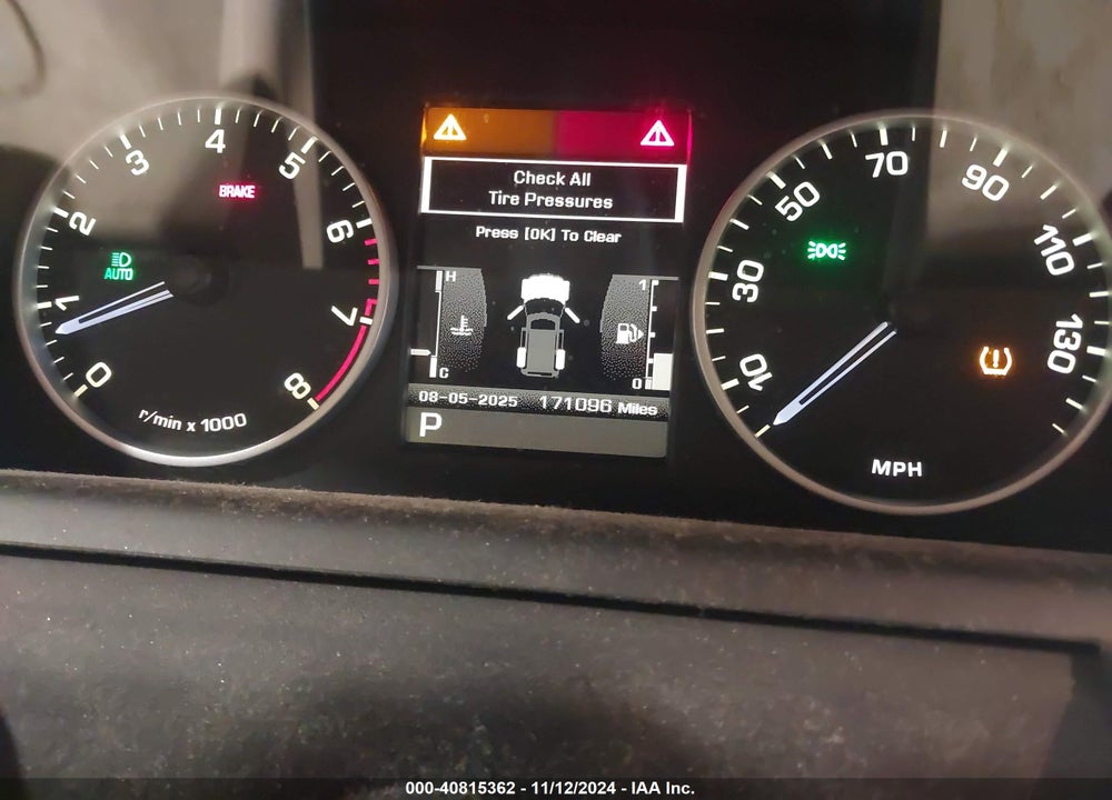 2011 LAND ROVER LR4 VIN: SALAK2D48BA557820