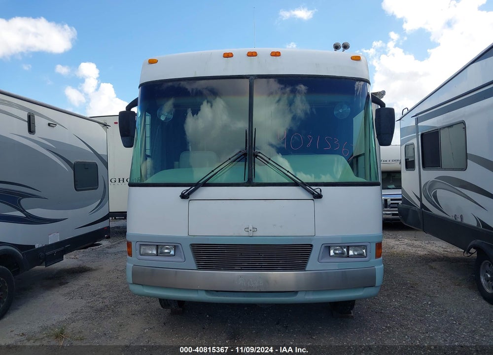 1999 FORD F550 MOTOR HOME SUPER DUTY STRIPPED CHASS VIN: 3FCMF53S3XJA22772