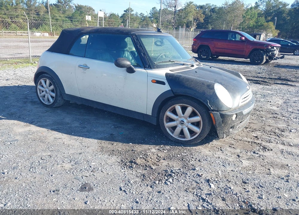 2008 MINI COOPER VIN: WMWRF33588TG18403