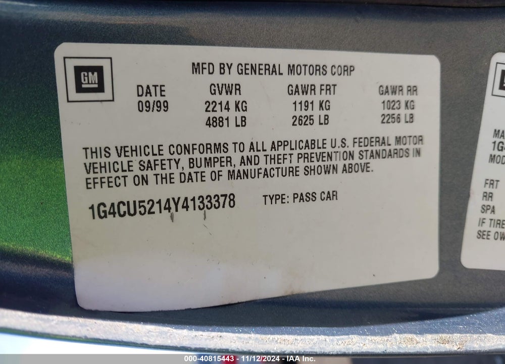 2000 BUICK PARK AVENUE ULTRA VIN: 1G4CU5214Y4133378