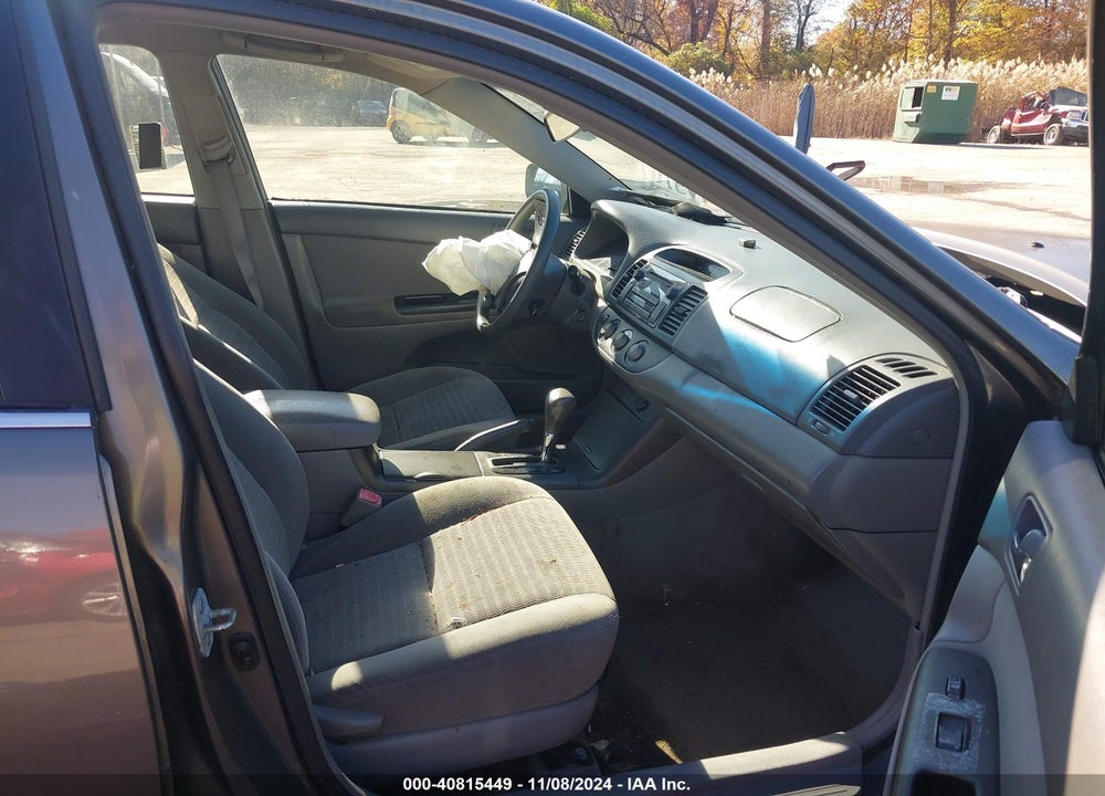 2005 TOYOTA CAMRY STD/ VIN: 4T1BE32K95U555082