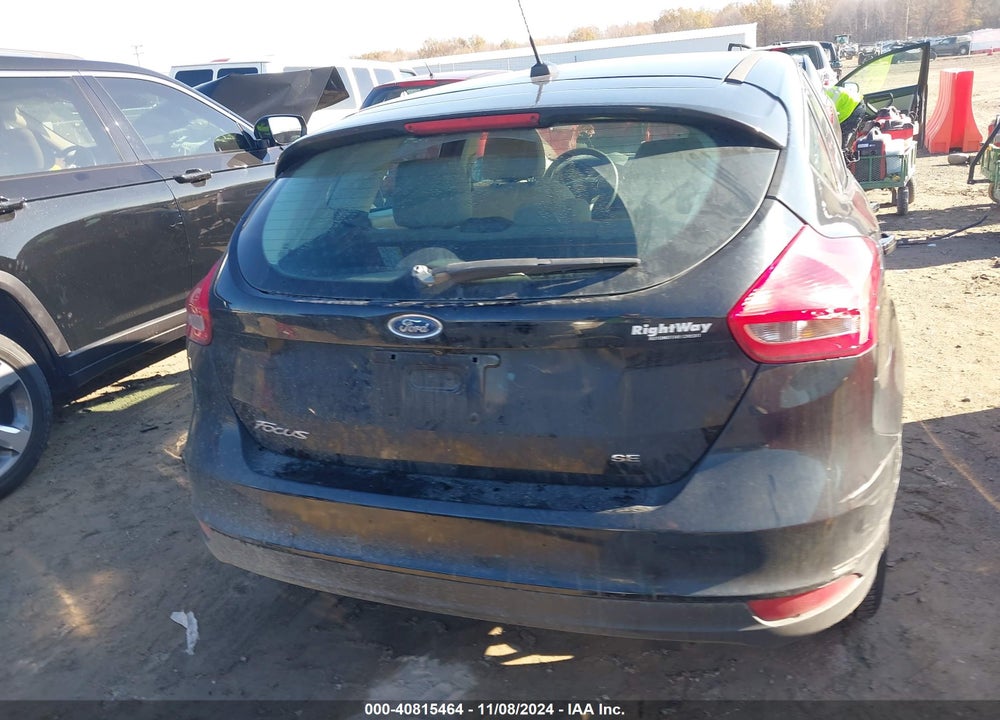 2017 FORD FOCUS SE VIN: 1FADP3K29HL249507