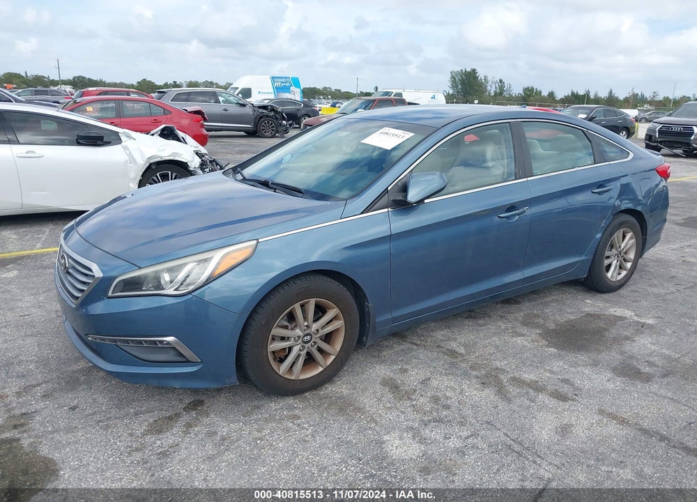 2015 HYUNDAI SONATA SE VIN: 5NPE24AF9FH181413