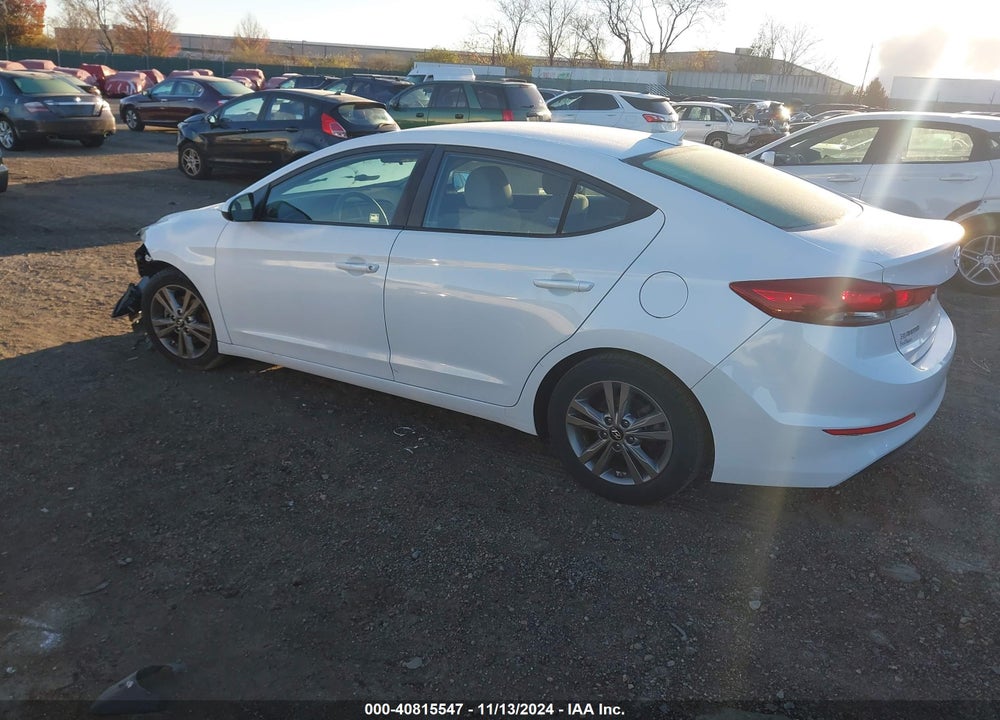 2018 HYUNDAI ELANTRA SEL VIN: 5NPD84LF6JH263969
