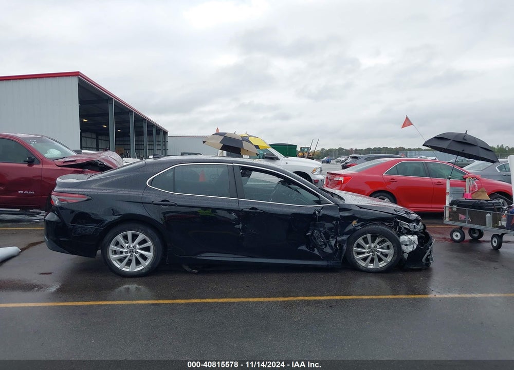 2021 TOYOTA CAMRY LE VIN: 4T1C11AK8MU416923