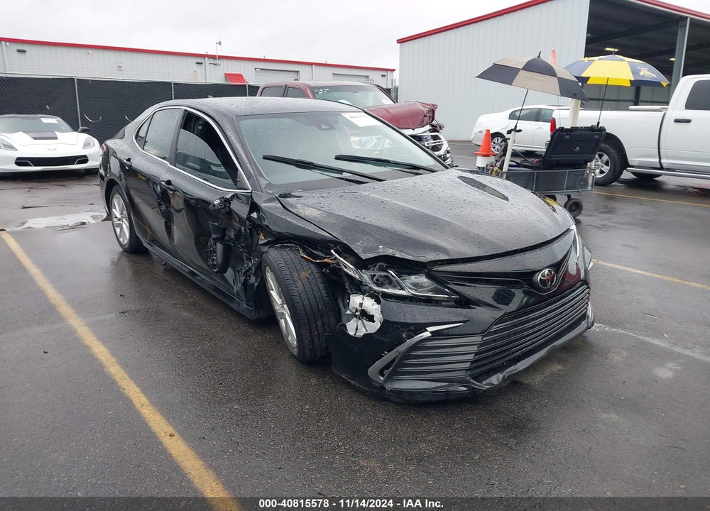 2021 TOYOTA CAMRY LE VIN: 4T1C11AK8MU416923