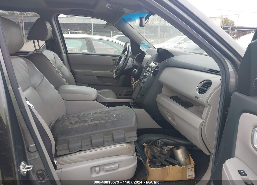 2012 HONDA PILOT EX-L VIN: 5FNYF3H51CB010044