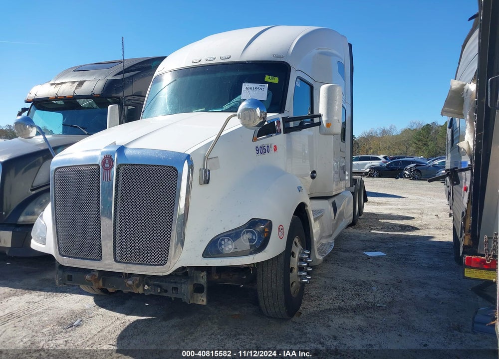 2017 KENWORTH T680 VIN: 1XKYDP9X4HJ159050