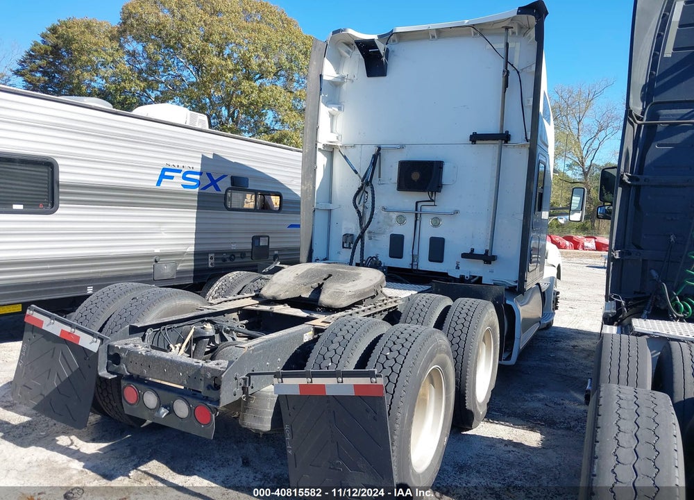 2017 KENWORTH T680 VIN: 1XKYDP9X4HJ159050