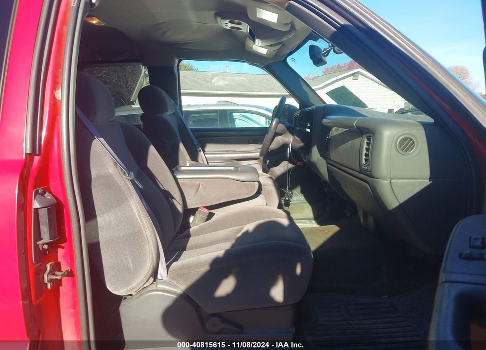 2004 GMC SIERRA 2500HD SLE VIN: 1GTHK29U64E232853