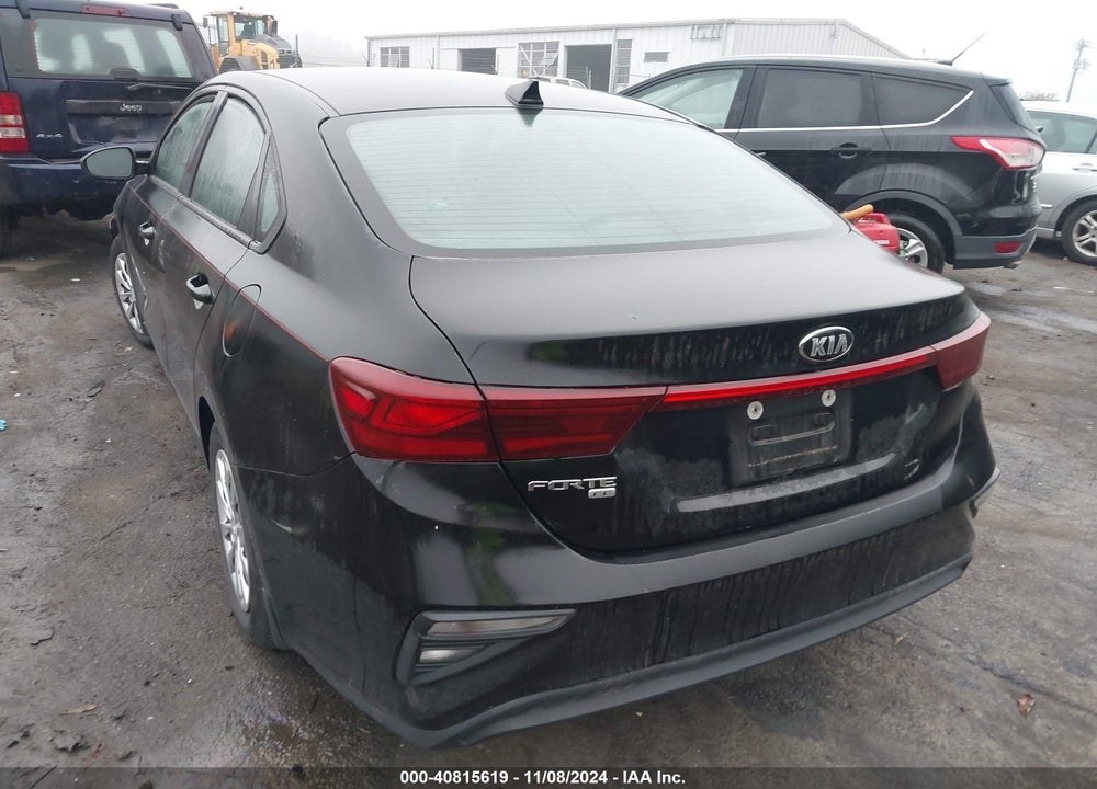 2019 KIA FORTE FE VIN: 3KPF24AD5KE105236