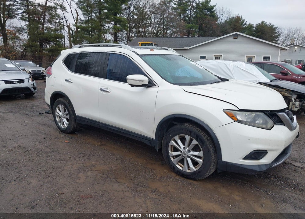 2015 NISSAN ROGUE SV VIN: 5N1AT2MV8FC805602