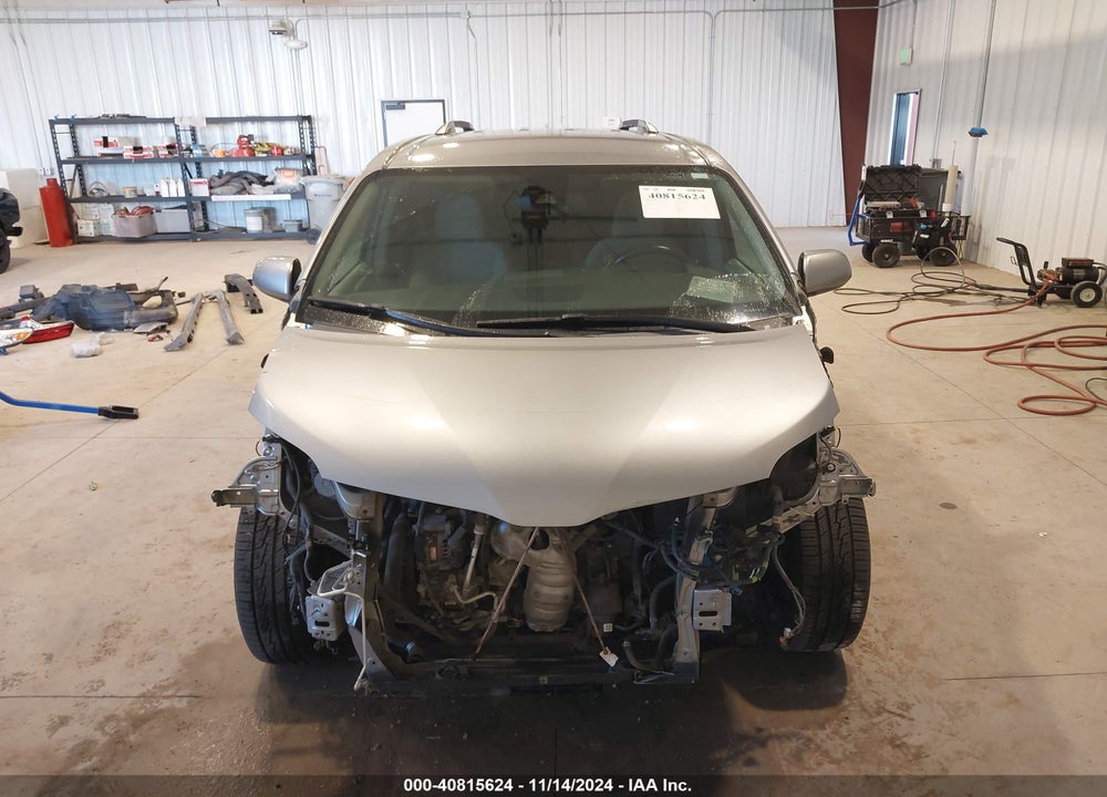2018 TOYOTA SIENNA LE 7 PASSENGER VIN: 5TDJZ3DCXJS200673