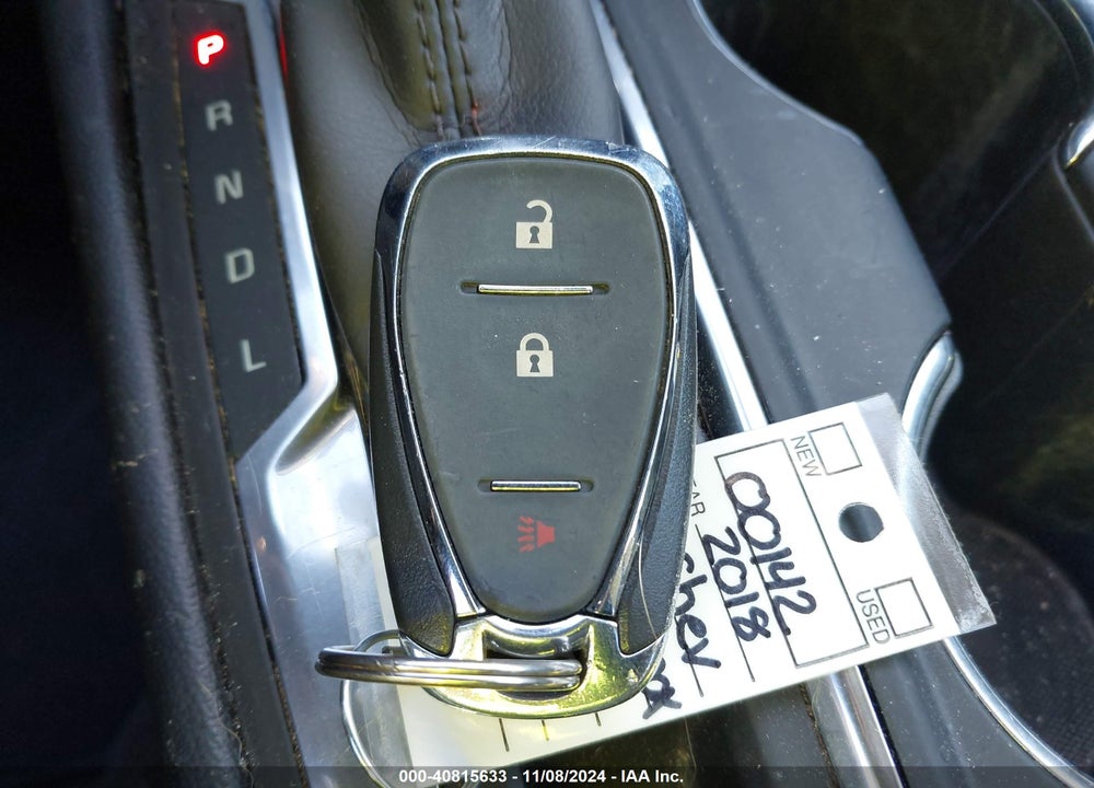2018 CHEVROLET EQUINOX LT VIN: 2GNAXJEVXJ6350925