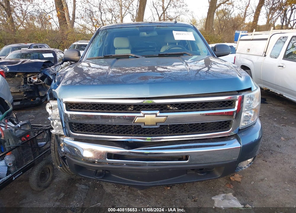 2011 CHEVROLET SILVERADO 1500 LT VIN: 3GCPKSE3XBG168038
