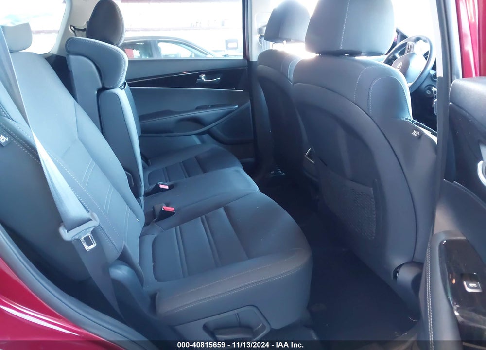 2019 KIA SORENTO 2.4L LX VIN: 5XYPGDA3XKG566447