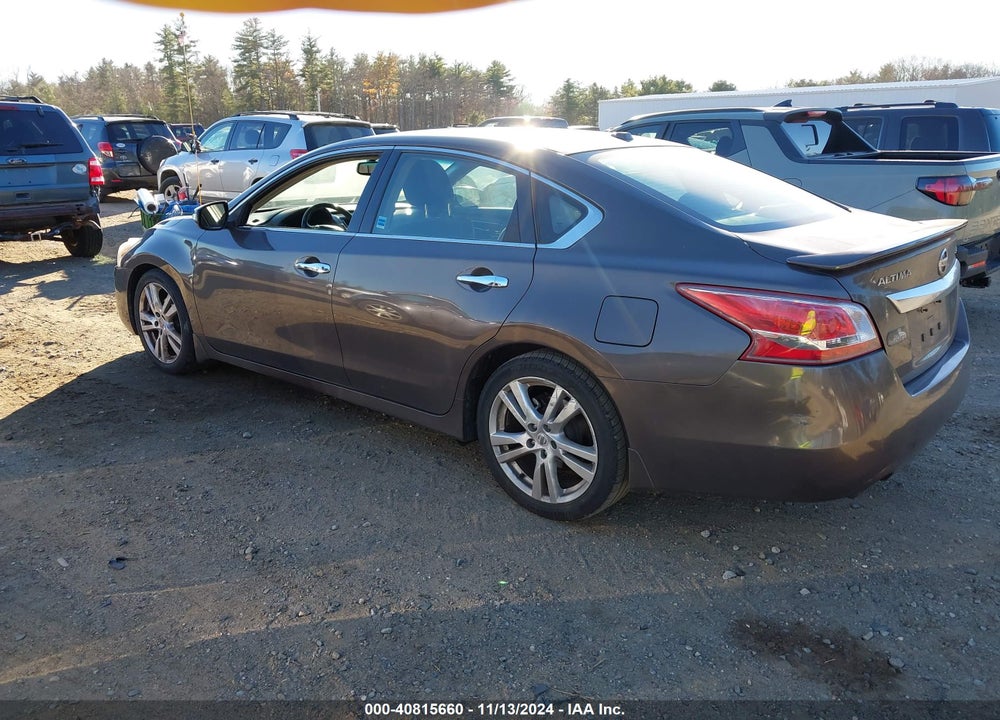 2013 NISSAN ALTIMA 3.5 SV VIN: 1N4BL3AP0DC245792