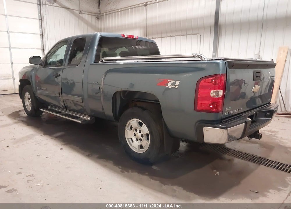 2011 CHEVROLET SILVERADO 1500 VIN: 1GCRKSE30BZ405483