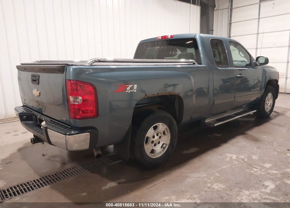 2011 CHEVROLET SILVERADO 1500 VIN: 1GCRKSE30BZ405483
