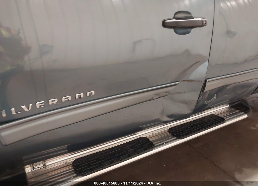 2011 CHEVROLET SILVERADO 1500 VIN: 1GCRKSE30BZ405483